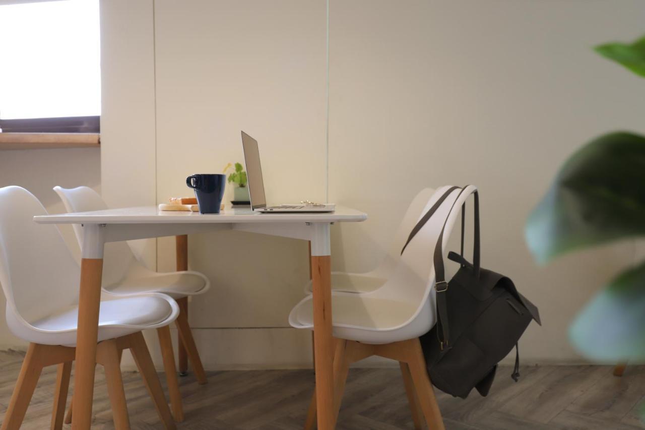 Dream 12 Hotel Тайджун Екстериор снимка